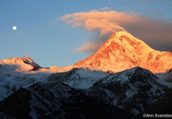 Kazbegi Compass Stepantsminda Exterior foto