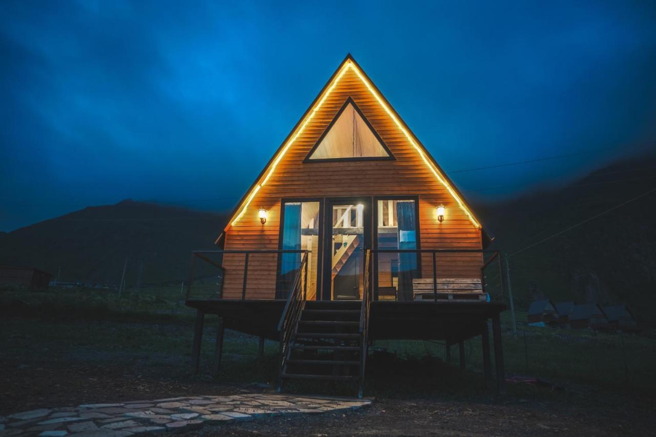 Kazbegi Compass Stepantsminda Exterior foto