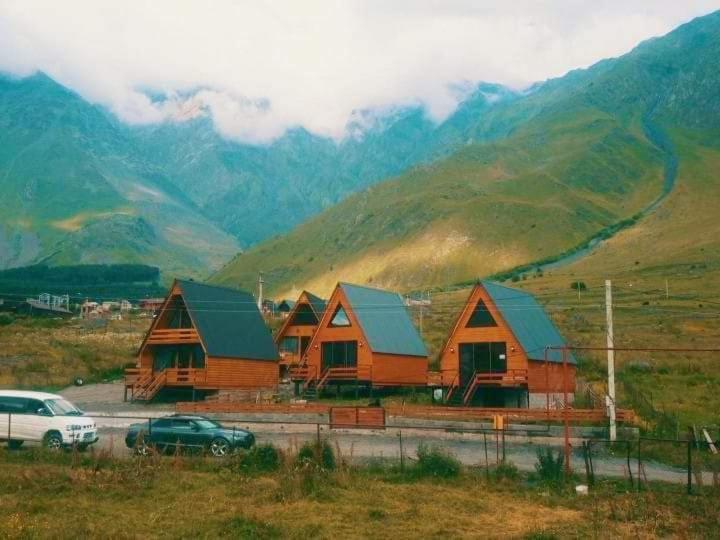 Kazbegi Compass Stepantsminda Exterior foto
